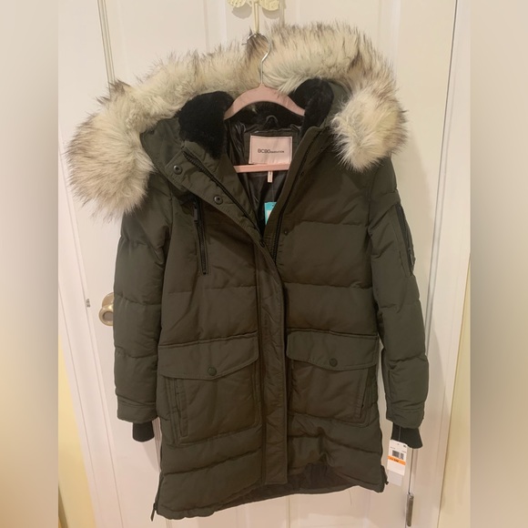 BCBGMaxAzria Jackets & Blazers - BCBG Maxazria Faux Fur Puffer Coat